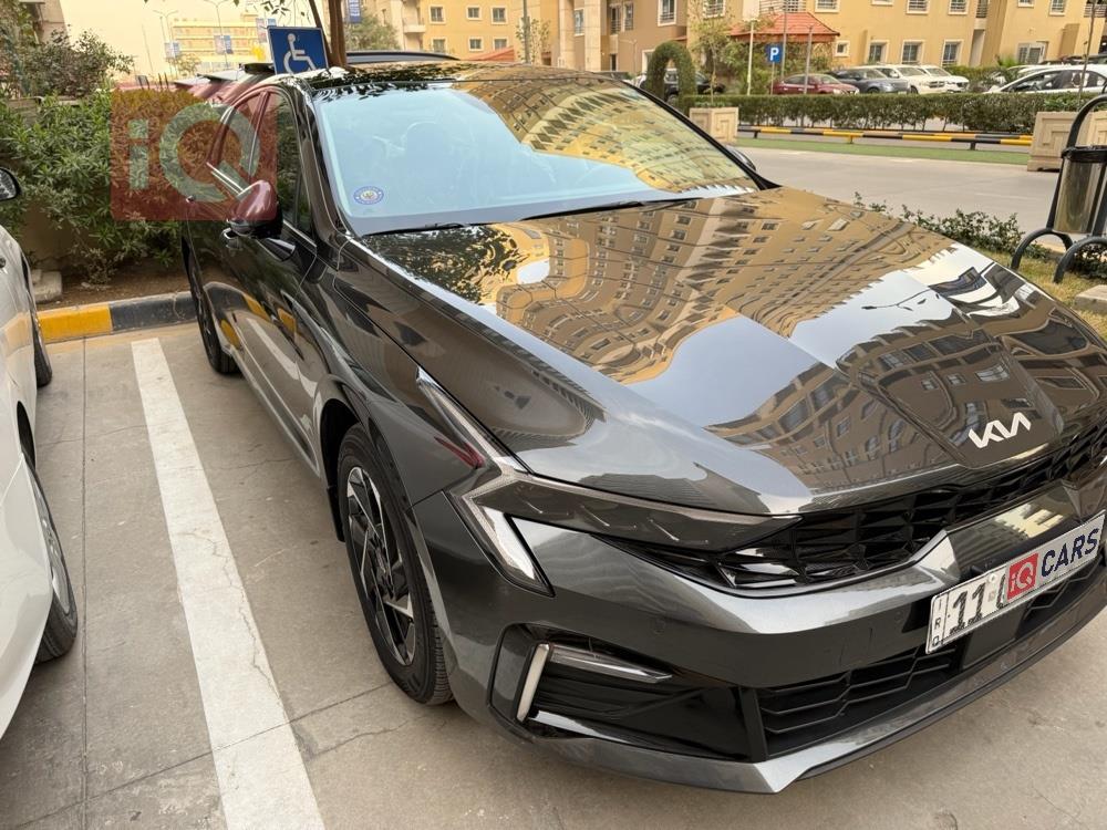 كيا K5